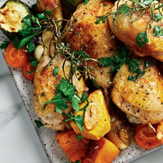 Twice-cooked chicken drumsticks with vegetables