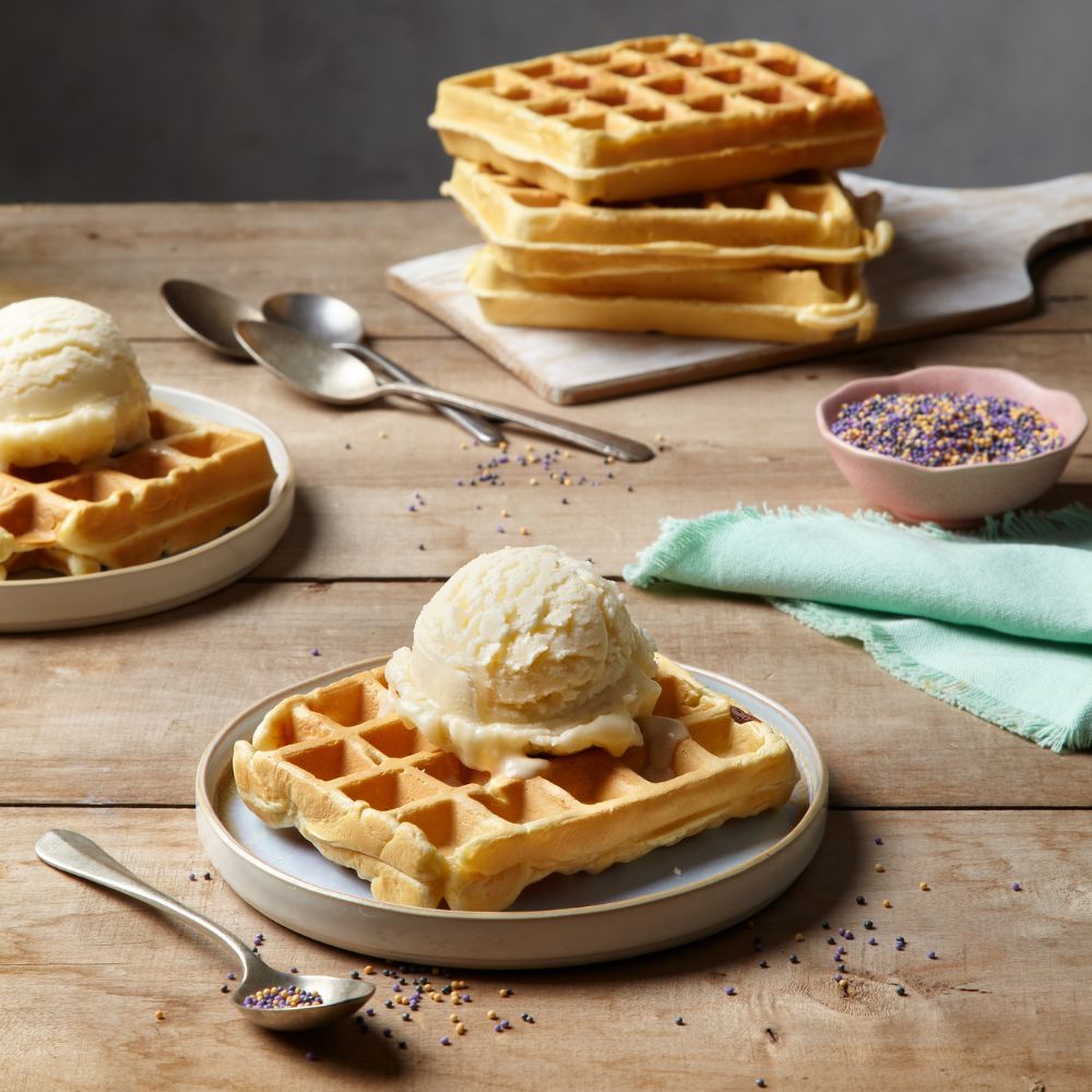 Waffles with Vanilla Ice cream | La Española Extra Virgin Olive Oil